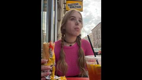 _horny_honey_ @ stripchat on 20230913