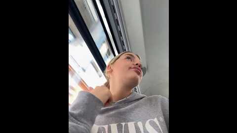 legally_blonde @ stripchat on 20230913