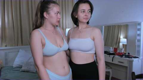 louisemarians @ stripchat on 20230913