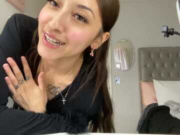ohsheprettyy @ stripchat on 20230913