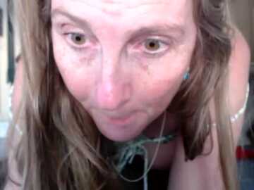 total_milf @ stripchat on 20230913