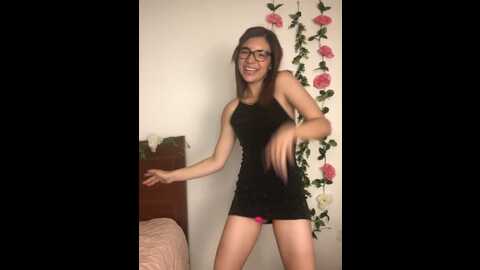 blooming_bella @ stripchat on 20230914