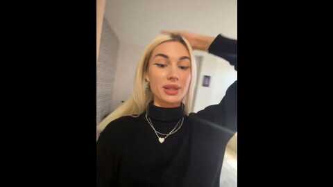 charming_ritta @ stripchat on 20230914