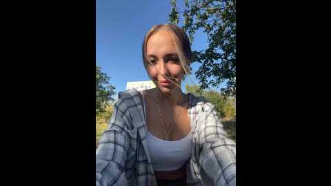 your_oli_ @ stripchat on 20230914