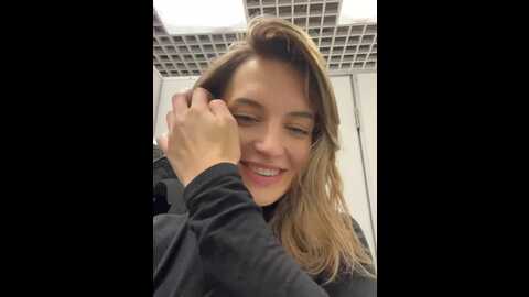 _angelari_ @ stripchat on 20230915