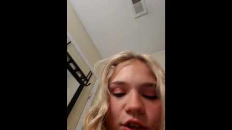 cutiepietease02 @ stripchat on 20230915