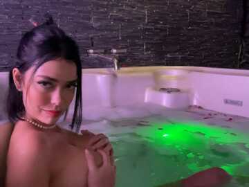 ellediane @ stripchat on 20230915