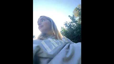 legally_blonde @ stripchat on 20230915