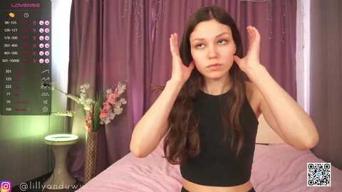 lillycrei @ stripchat on 20230915