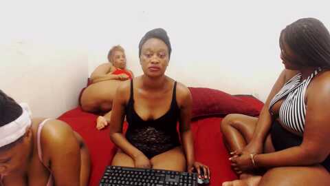 samantha69x @ stripchat on 20230915