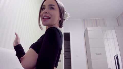 aminaswan_ @ stripchat on 20230916