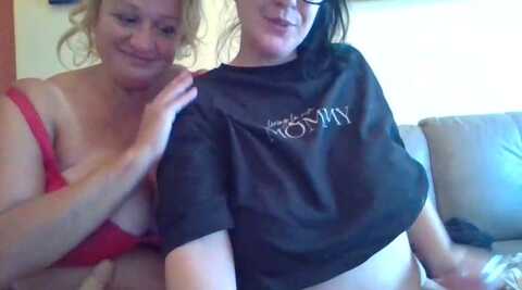 livinglavidamommy @ stripchat on 20230916