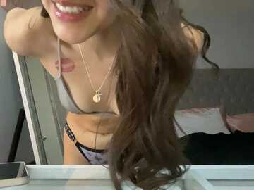 ohsheprettyy @ stripchat on 20230916
