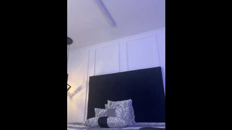 samanthagreyy_ @ stripchat on 20230916