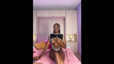 t4mmy_ @ stripchat on 20230916