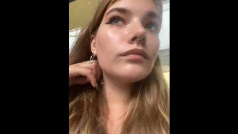 holy_tereza @ stripchat on 20230917