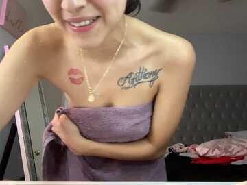 ohsheprettyy @ stripchat on 20230917
