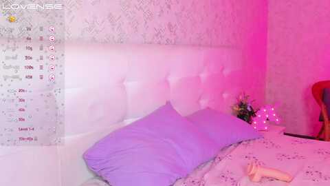 sayl0r_moon @ stripchat on 20230917