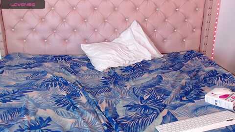 alicce_vega @ stripchat on 20230918