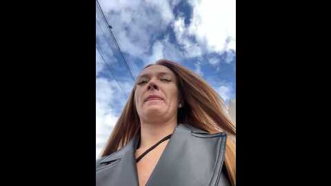 brilliant_gold @ stripchat on 20230918