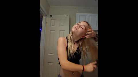 cutiepietease02 @ stripchat on 20230918
