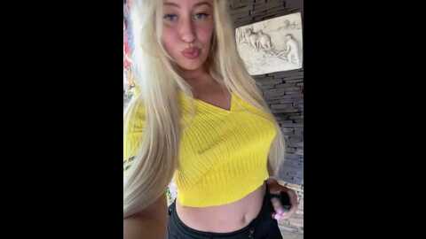 emmymood @ stripchat on 20230918