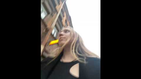 highway_pixie @ stripchat on 20230918