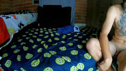 hippiro_ @ stripchat on 20230918