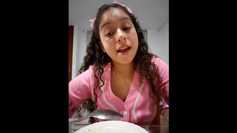 shara_dreams @ stripchat on 20230918