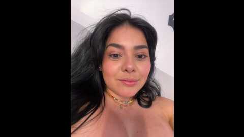 adriana_soy @ stripchat on 20230919