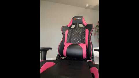 babyellen @ stripchat on 20230919