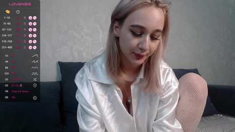 best0miko @ stripchat on 20230919