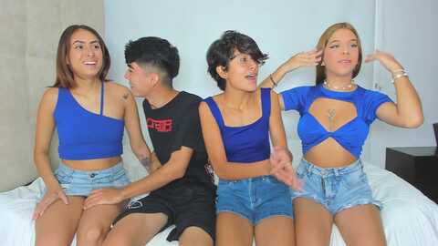 girlswetroom @ stripchat on 20230919