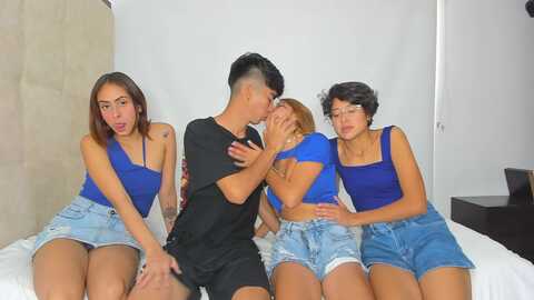 girlswetroom @ stripchat on 20230919