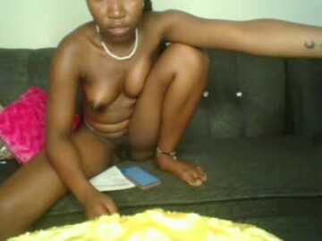 kiki5d @ stripchat on 20230919