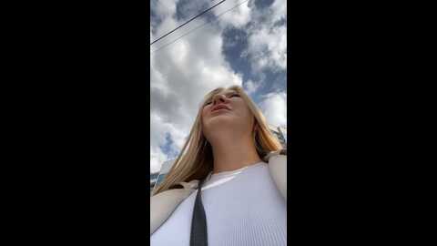 newlale @ stripchat on 20230919