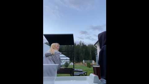 radiants_two @ stripchat on 20230919