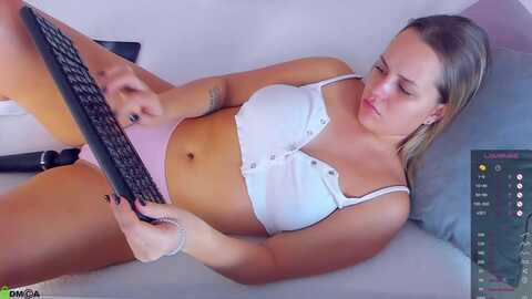 candy_body_xx @ stripchat on 20230920
