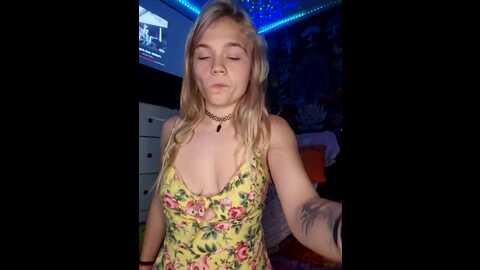 cutiepietease02 @ stripchat on 20230920