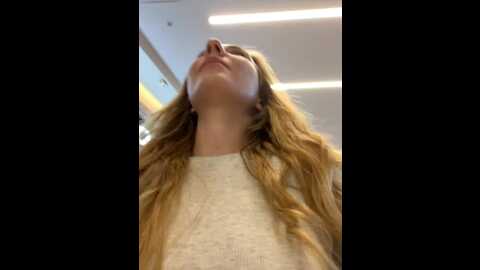 mka_ @ stripchat on 20230920