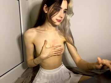 nerina_ @ stripchat on 20230920