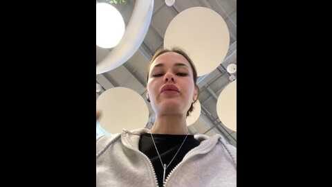 evavibe @ stripchat on 20230921