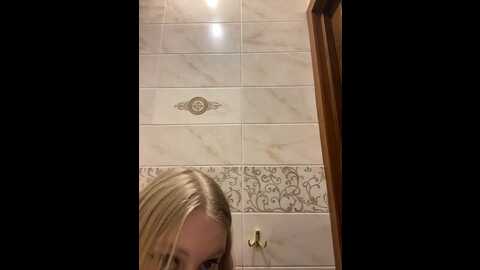 highway_pixie @ stripchat on 20230921