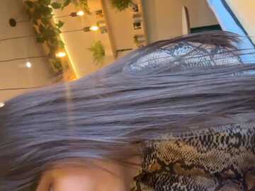 nikamur @ stripchat on 20230921