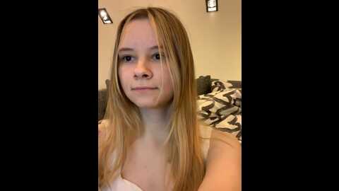 radiants_two @ stripchat on 20230921