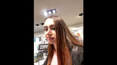 dianafooxy @ stripchat on 20230922