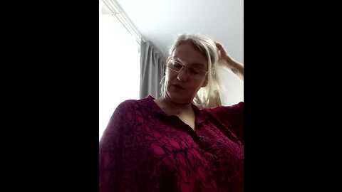 irinamaux @ stripchat on 20230922