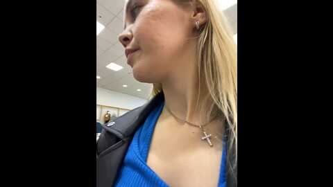 street_krystina @ stripchat on 20230922