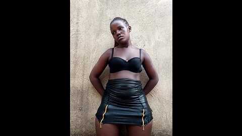 holygrail001 @ stripchat on 20230923