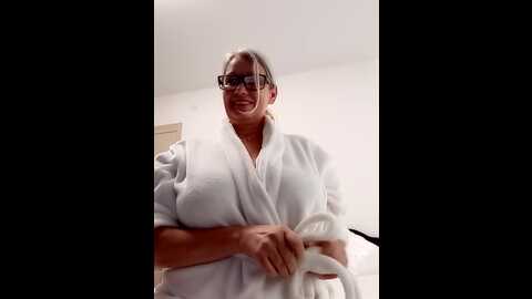 irinamaux @ stripchat on 20230923
